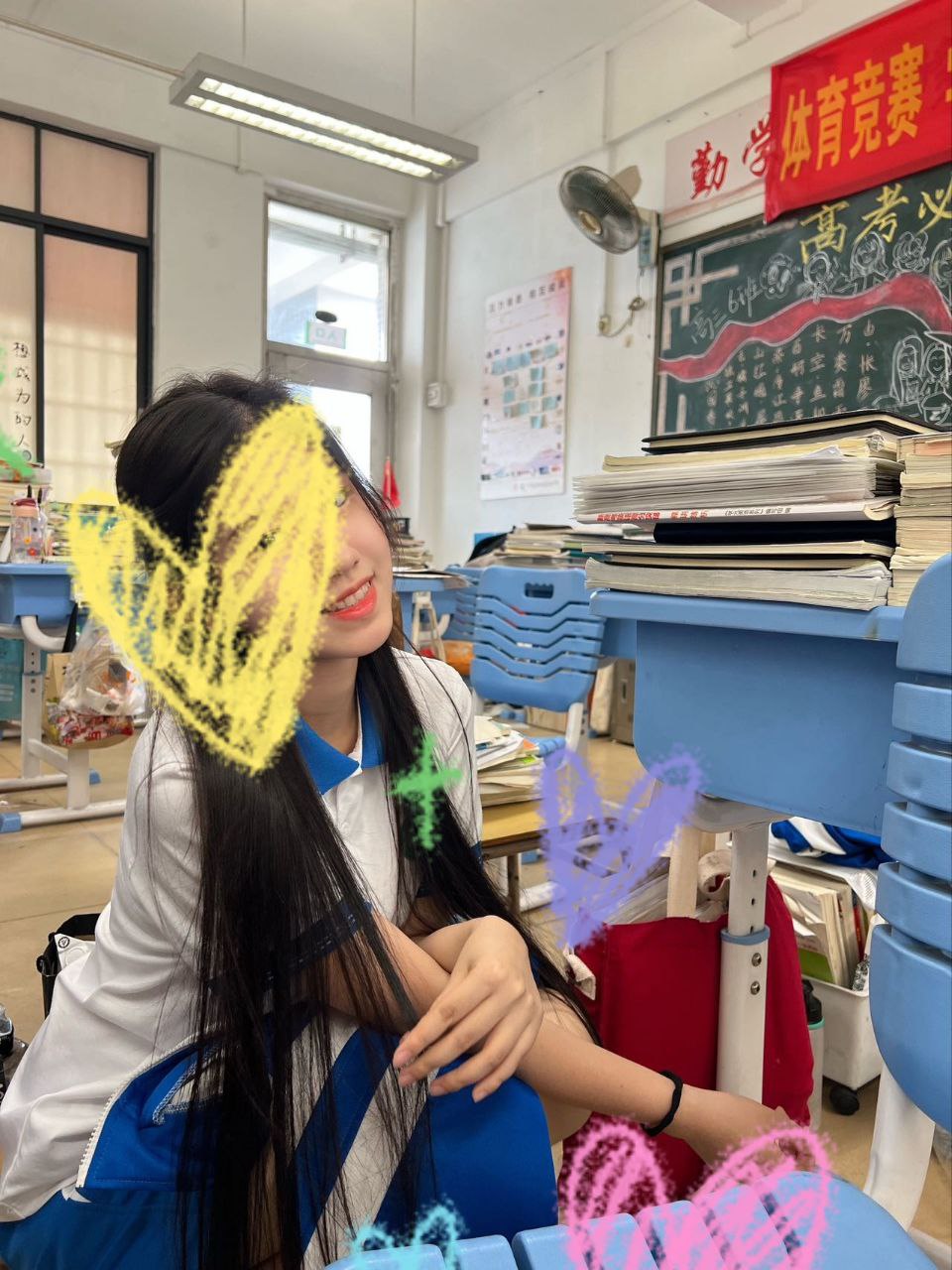 上海大学生求包养找金主-20岁-165